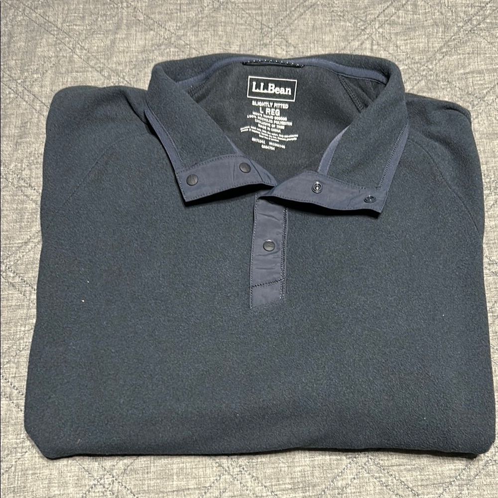 NEW L.L. Bean All Seasons Access 1/4 snap fleece pullover.  Carbon Navy.